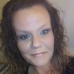 Meet your Posher, Angelia